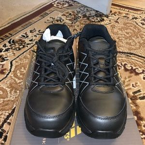 Ace work boots 🥾